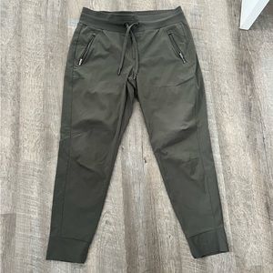 Althea Trekkie North Jogger size 10